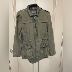 Levi’s army green jacket